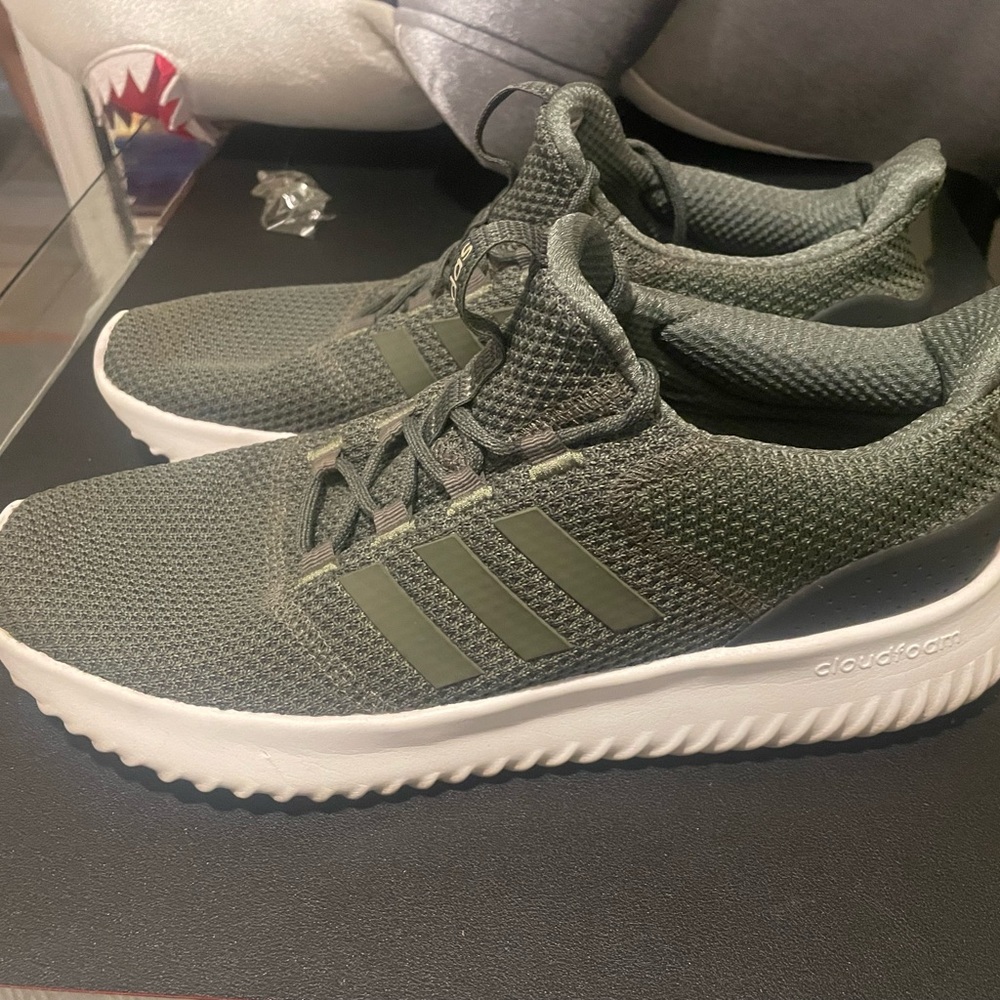 Addidas Cloud Foam Athletic Shoes - Size 13